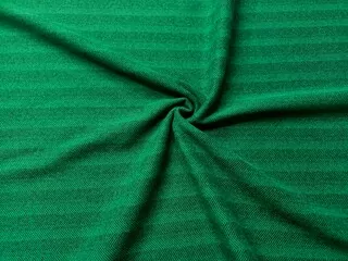 Úplet zelený "stromčekový vzor" 