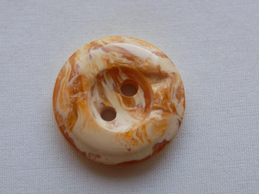 Gombík "karamel" - 16 mm