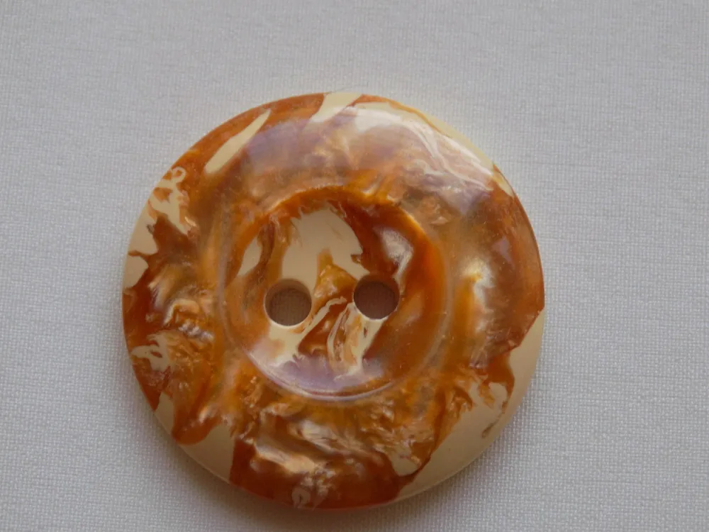 Gombík "karamel" - 28 mm