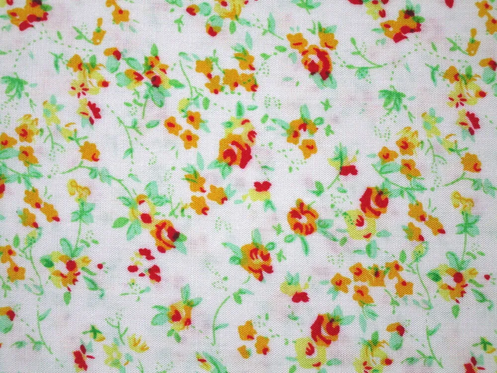 Šatovka biela "drobný farebný kvet"