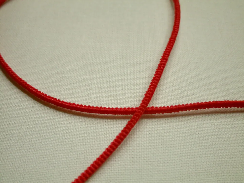 Guma klobúková "červená" - 1,5 mm