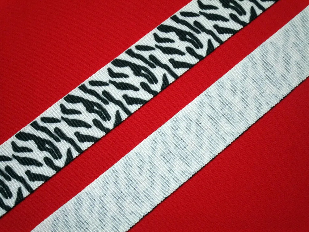 Stuha rypsová "bielo-čierny vzor" 