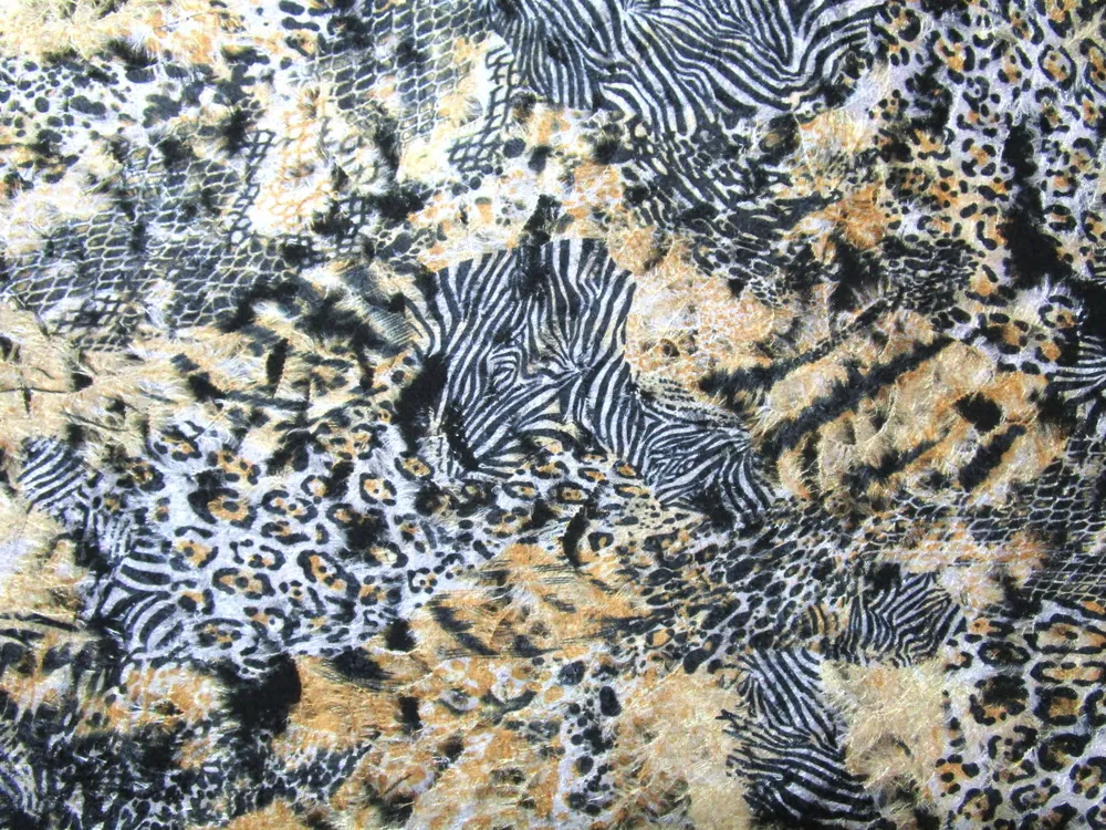 Kabátovina čierna "béžovo-pomarančový zvierací motív"