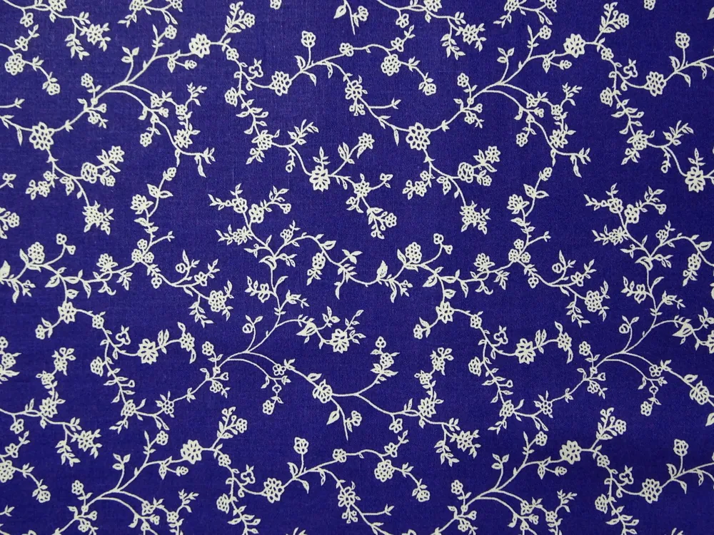 Bavlna modrá "biele kvety" 