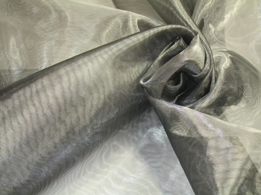 Organza "strieborná"