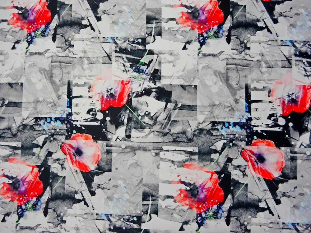 Kostýmovka Sydney smotanovo-sivá "červené maky"