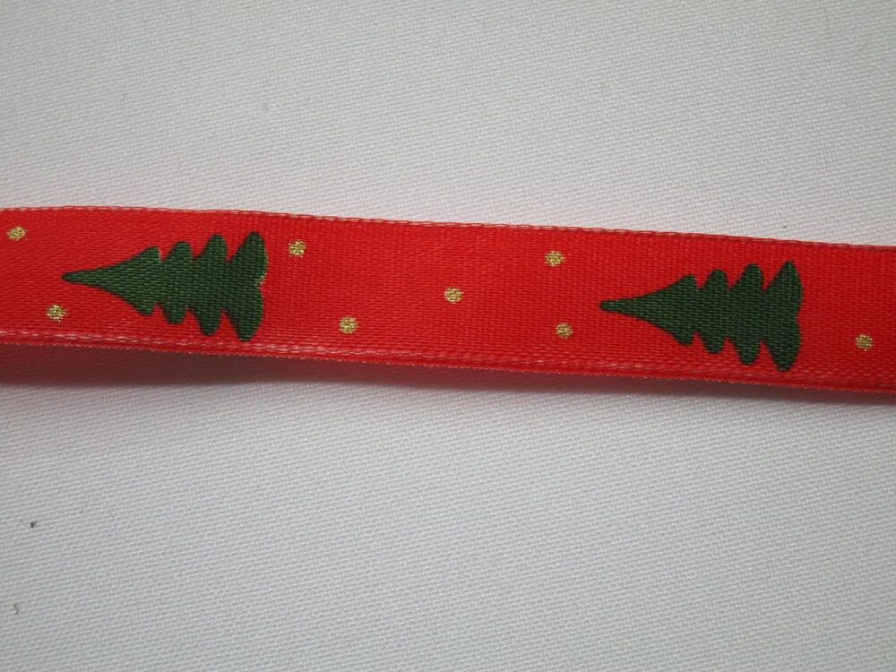 Stuha dekoračná s drôtikom červená "stromčeky" -15 mm