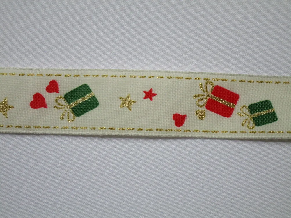 Stuha dekoračná s drôtikom maslová "darčeky, srdiečka" - 25 mm