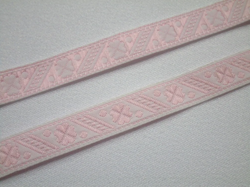 Stuha krojová biela "ružový štvorlístok" - 10 mm