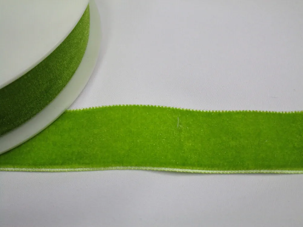 Stuha zamatka "zelená" - 24 mm