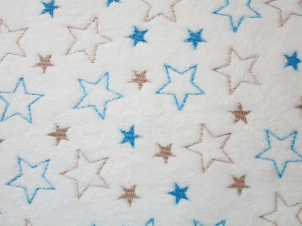 Fleece smotanový "modré a hnedé hviezdičky"