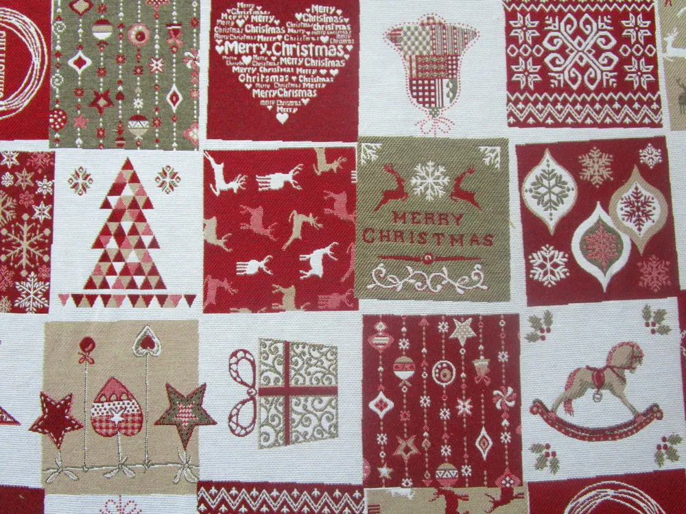 Gobelín béžovo-červený "vianočný motív" - 280 cm šírka