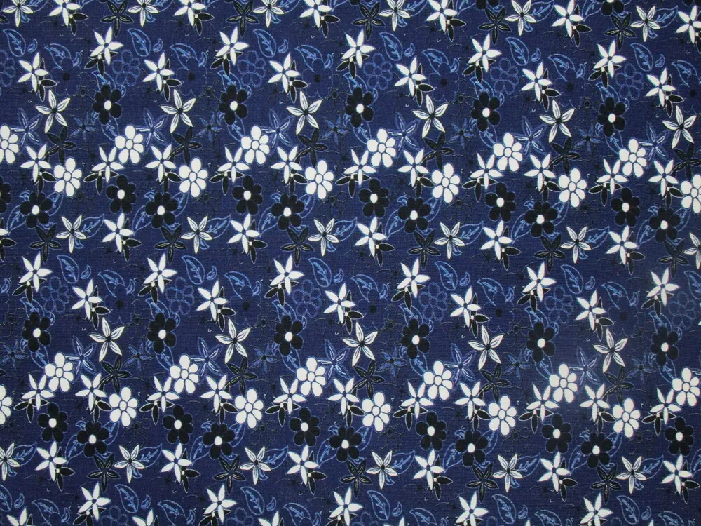 Úplet tmavomodrý "biele a čierne kvety"