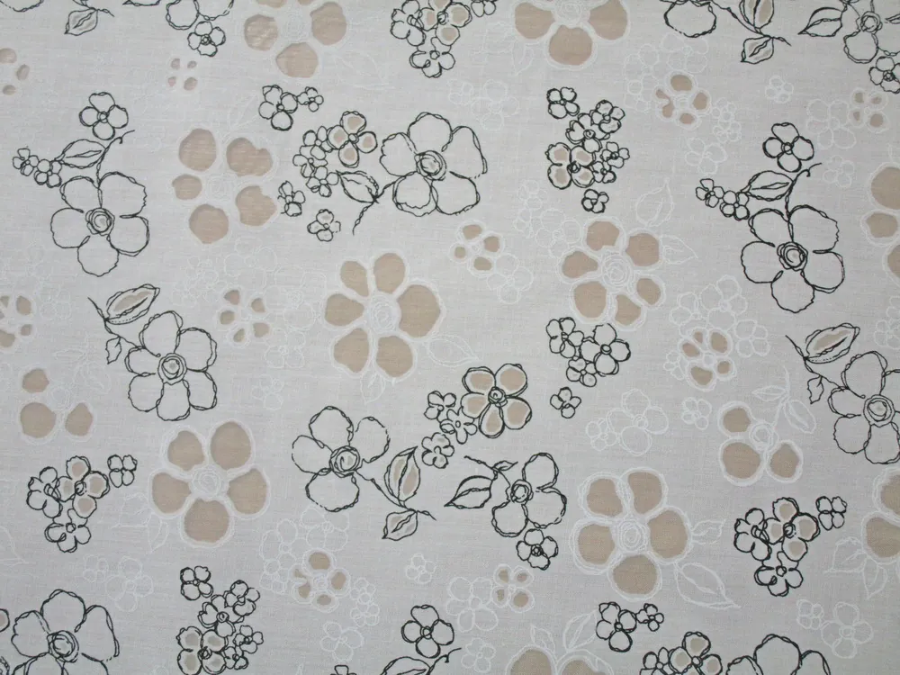 Bavlna biela "kvety" - vypaľovaný vzor 
