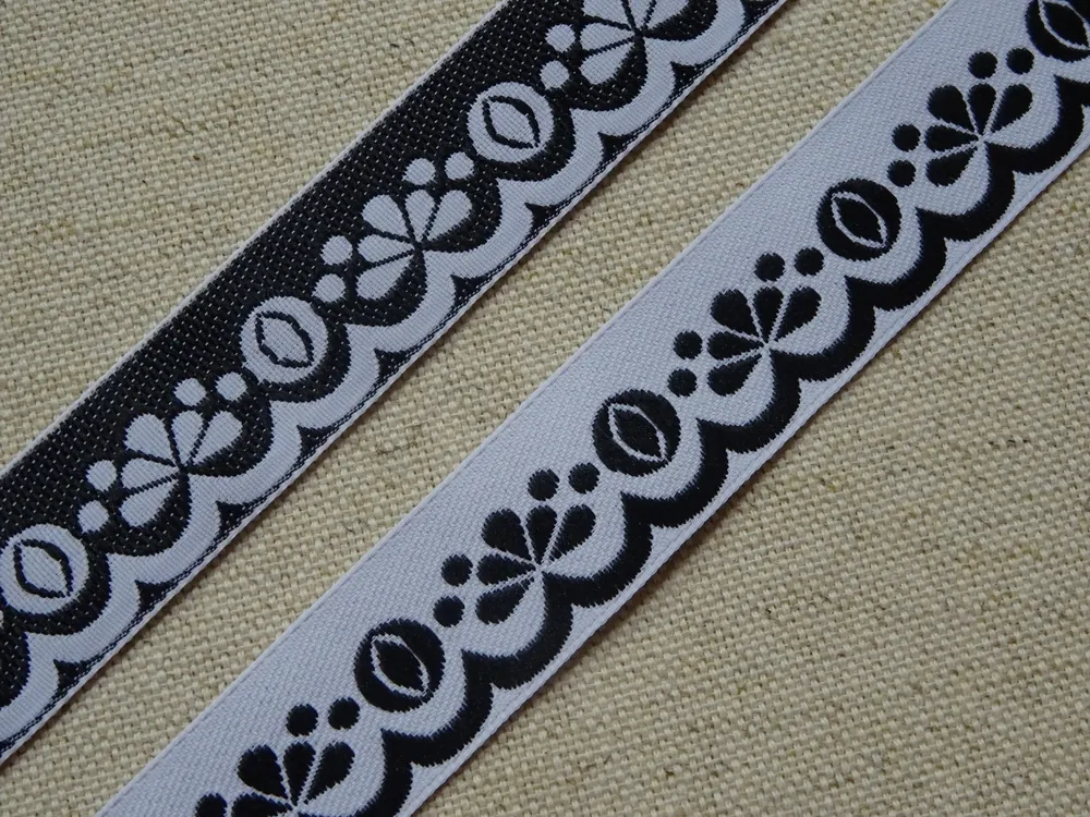 Stuha krojová biela "čierny vzor" - 1,9 cm 
