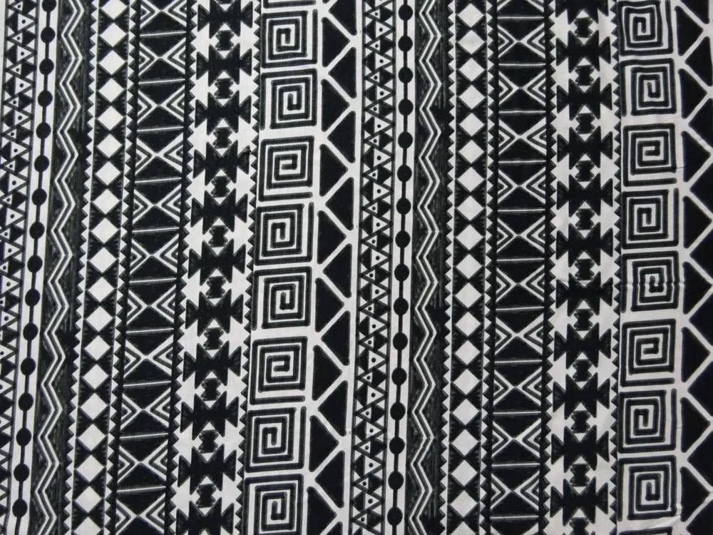 Úplet biely "čierny vzor"