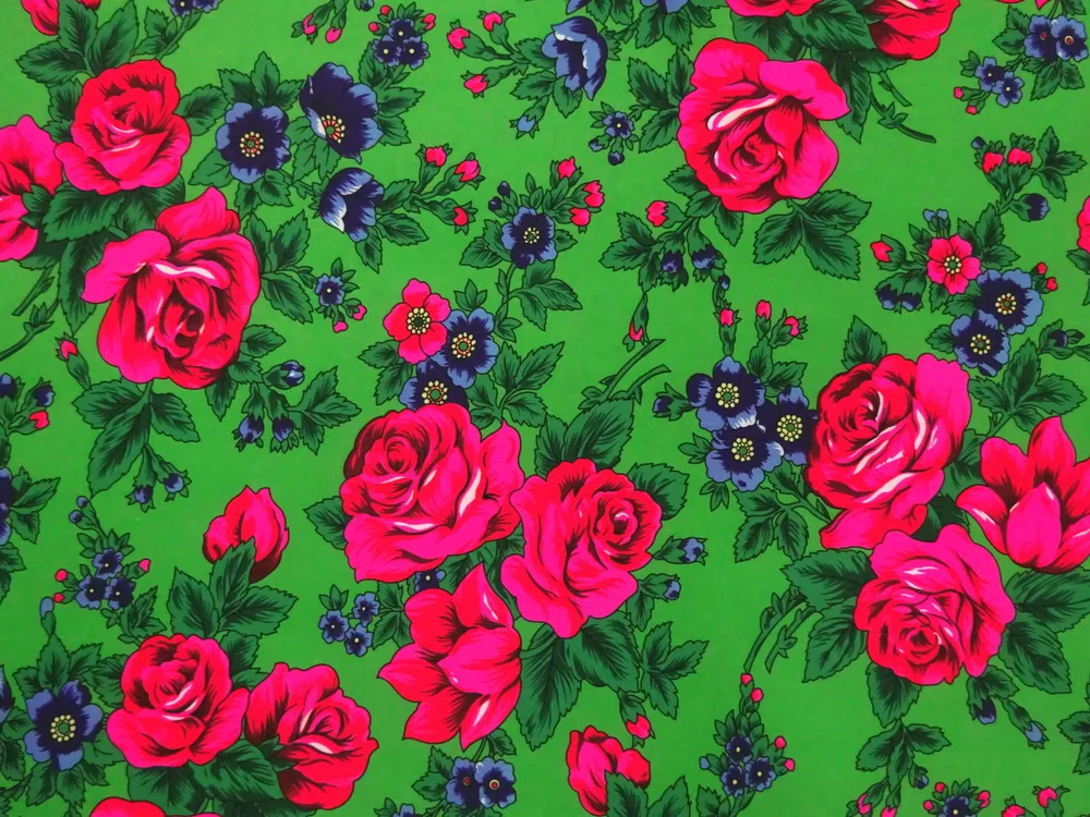 Šatovka zelená "červeno-cyklaménové kvety"