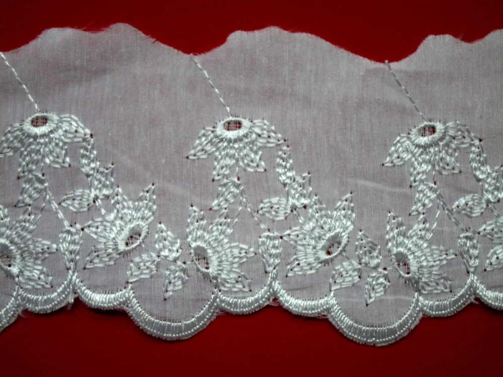 Madeira biela "kvety" 