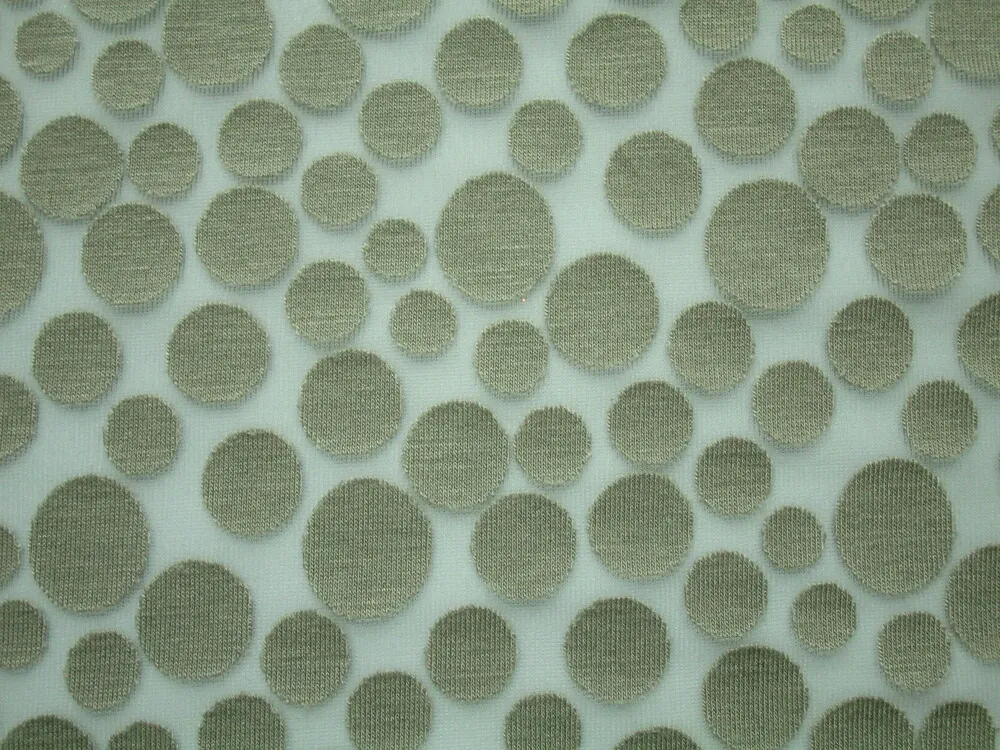 Úplet "fišé bodka" 