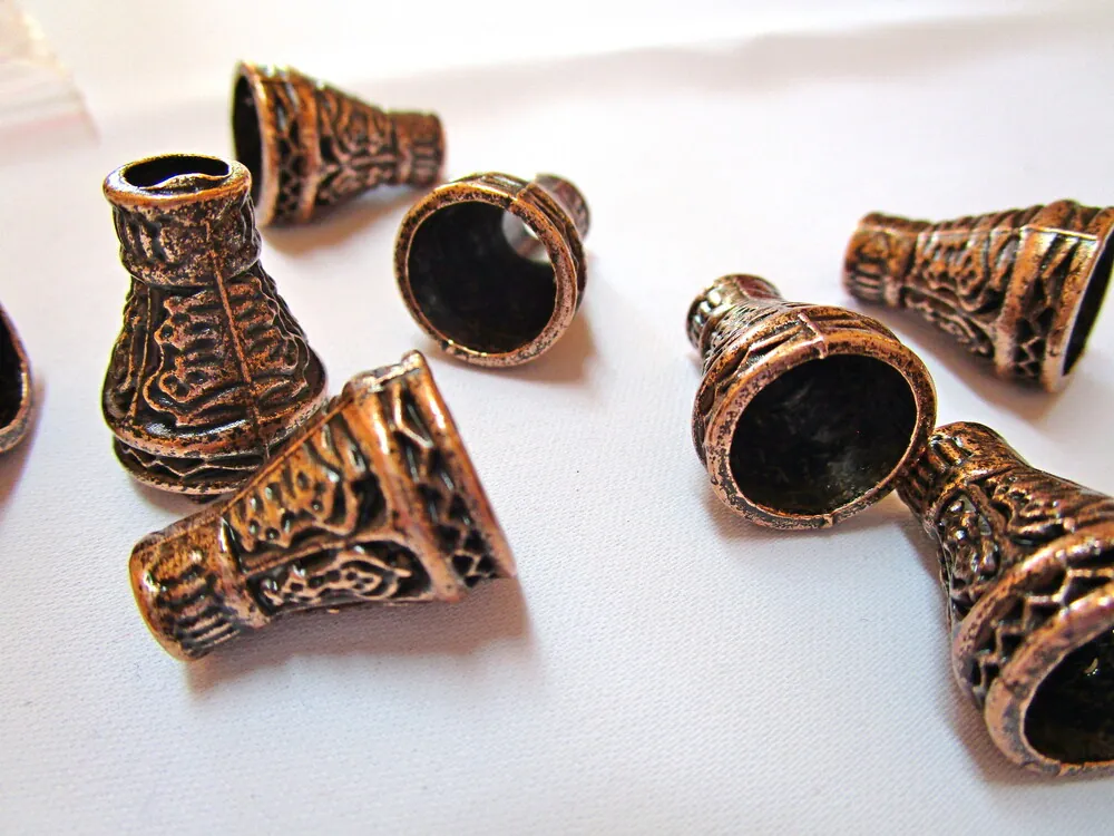 Koncovka kovová "medená" 