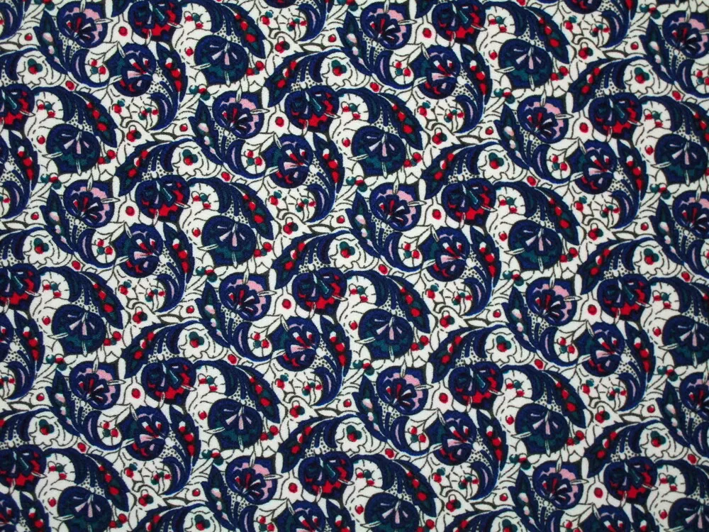 Šatovka maslová "kvety v tvare srdiečka"