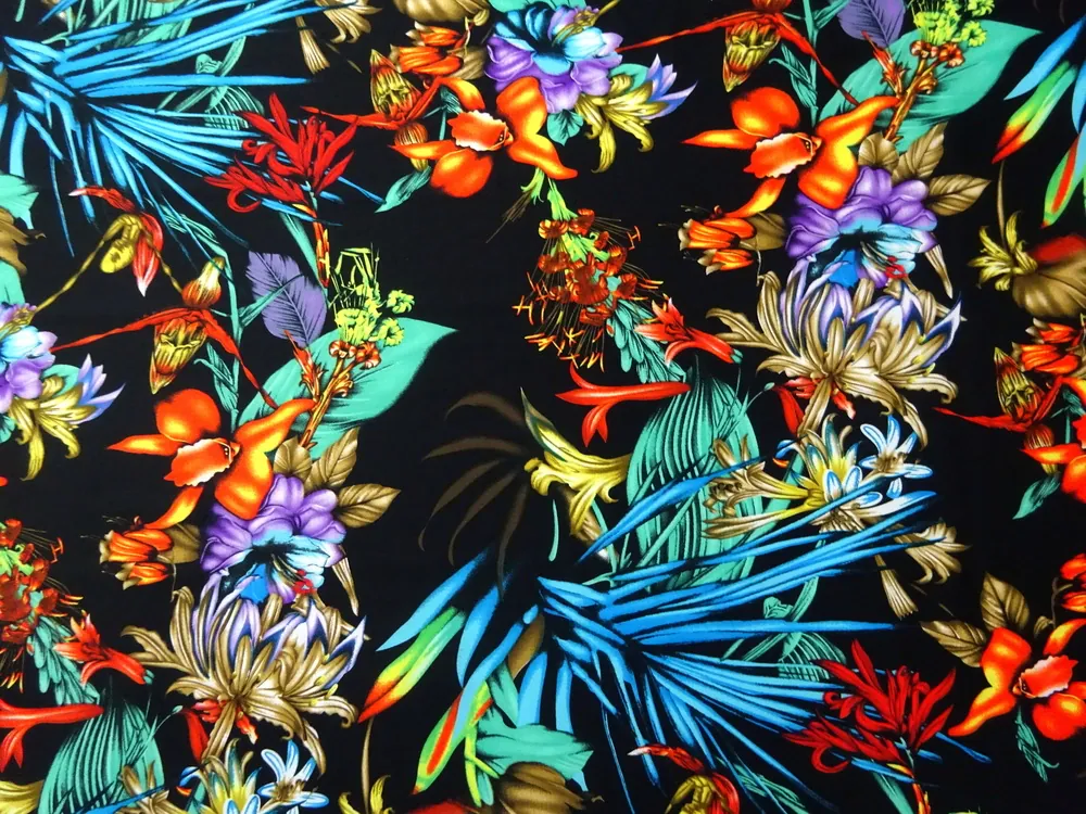 Úplet čierny "kvety"