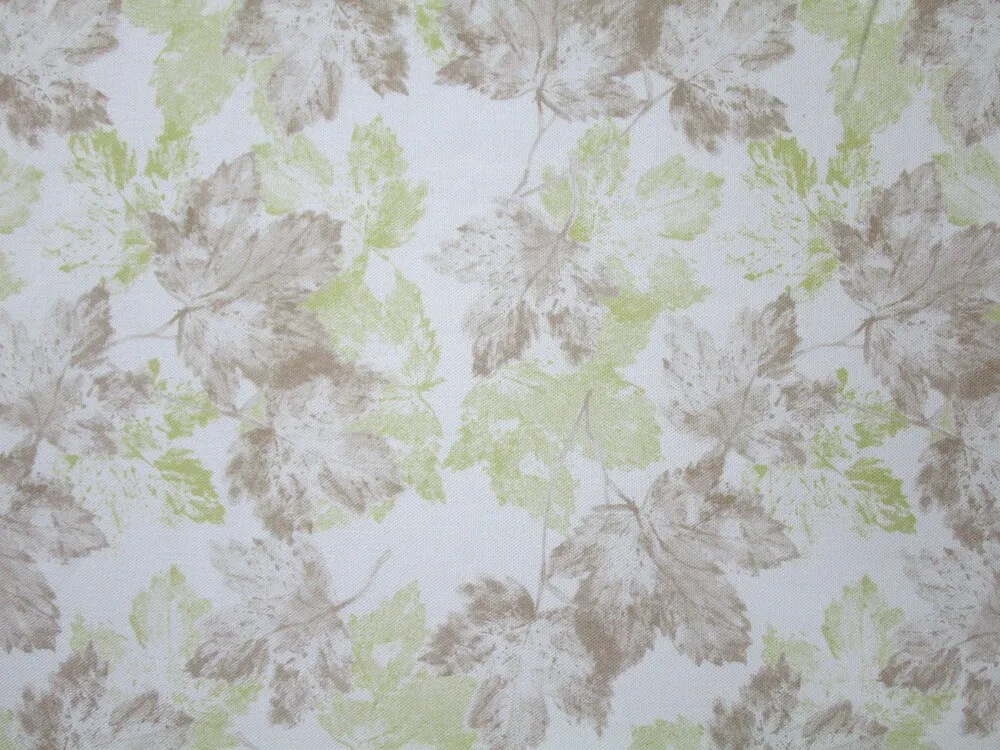 Poťahovka biela "zelené a hnedé listy" - digitálna tlač