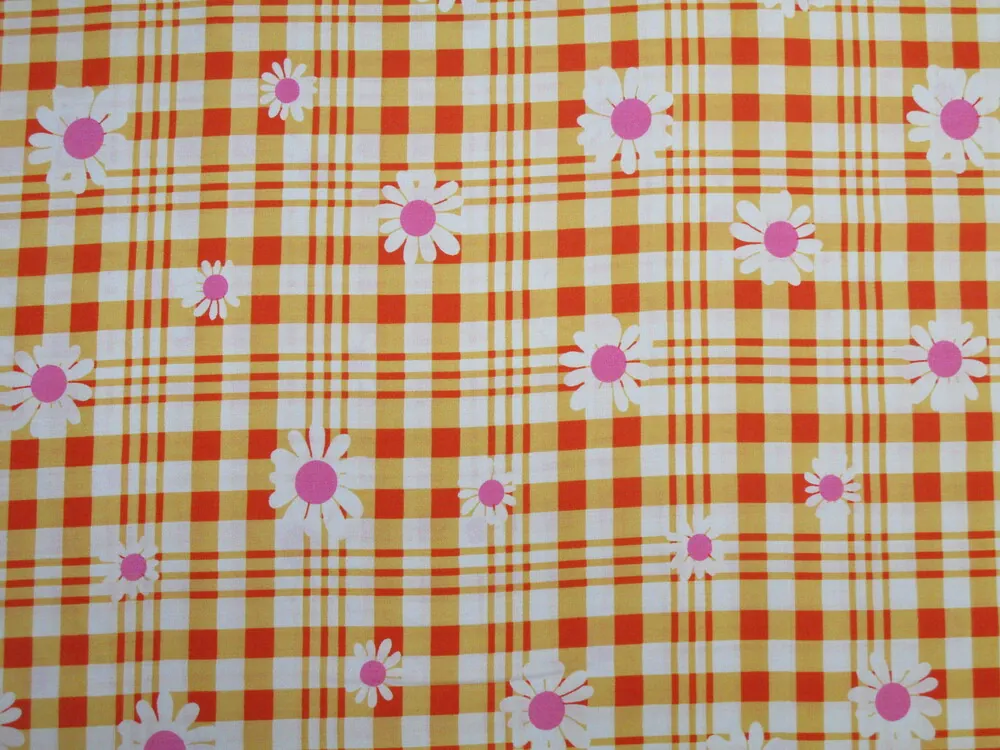 Šatovka bielo-pomarančová "kvety"