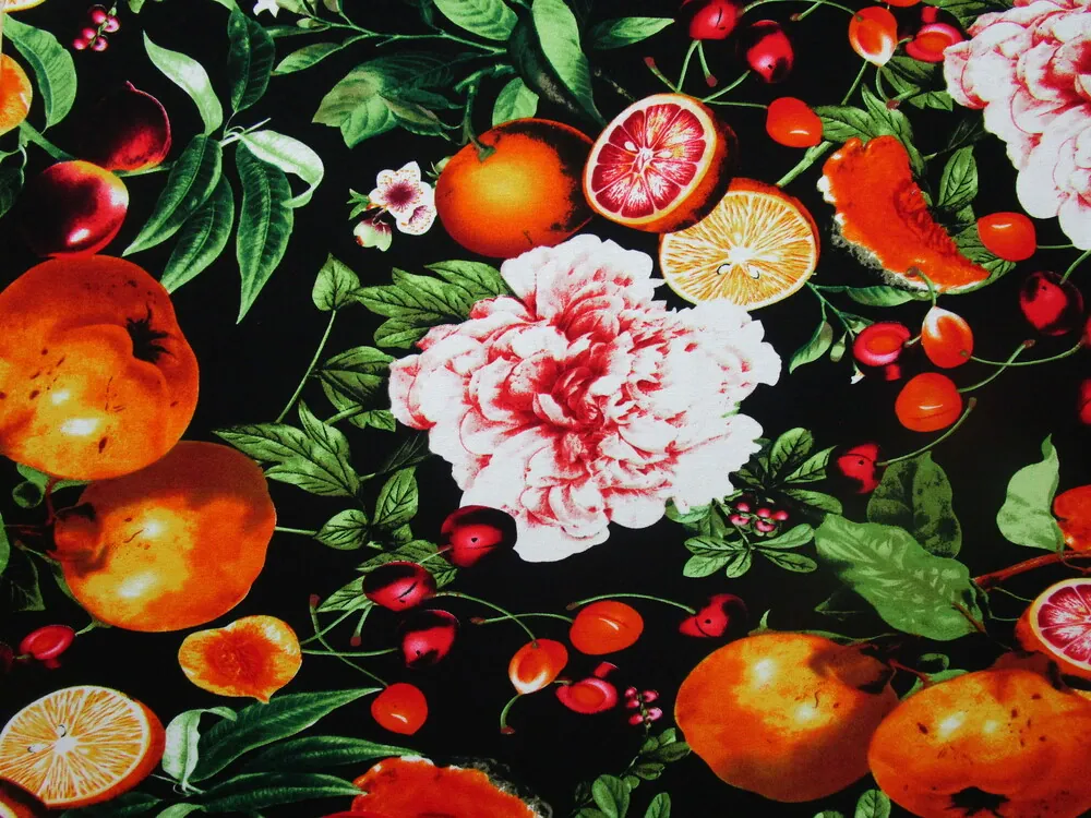 Úplet čierny "ovocie"