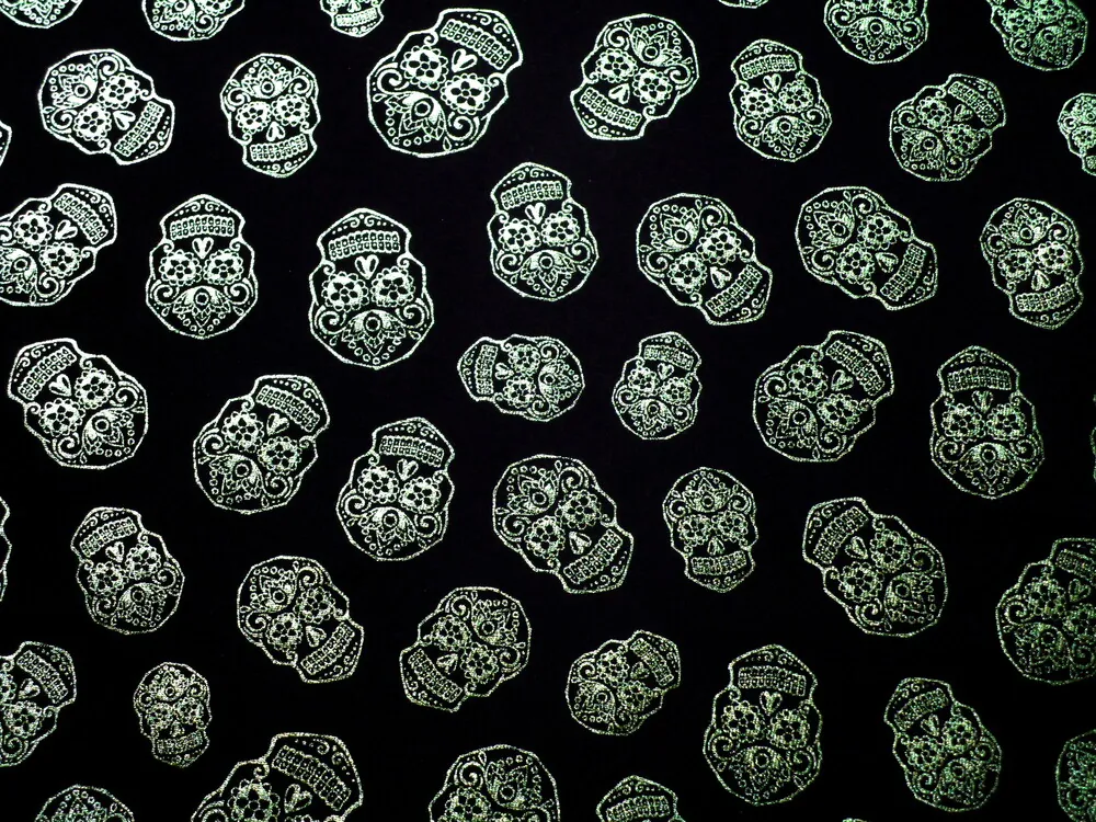 Úplet čierny "zlatá lebka" 