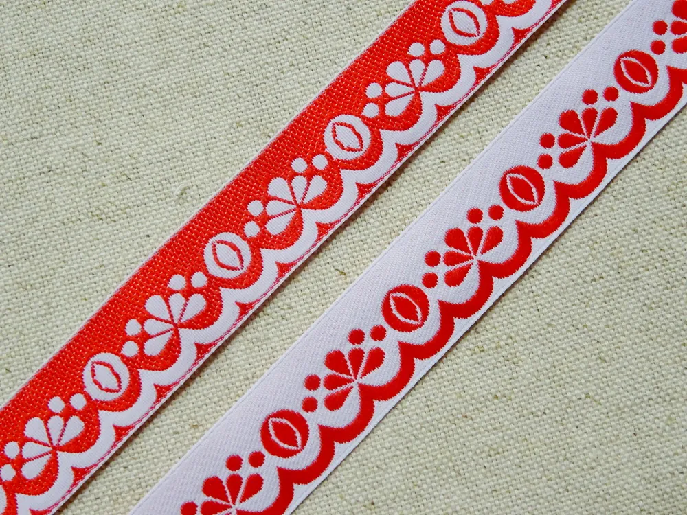 Stuha krojová biela "červený vzor" - 1,9 cm 