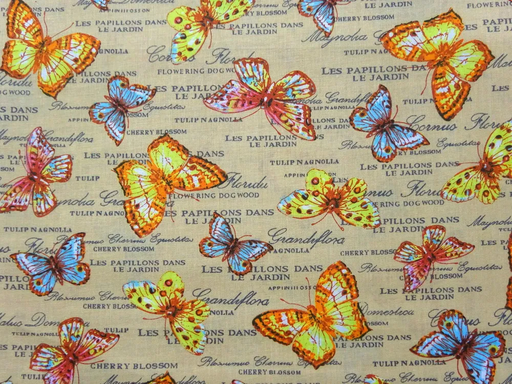 Bavlna svetlohnedá "motýľ, text" 