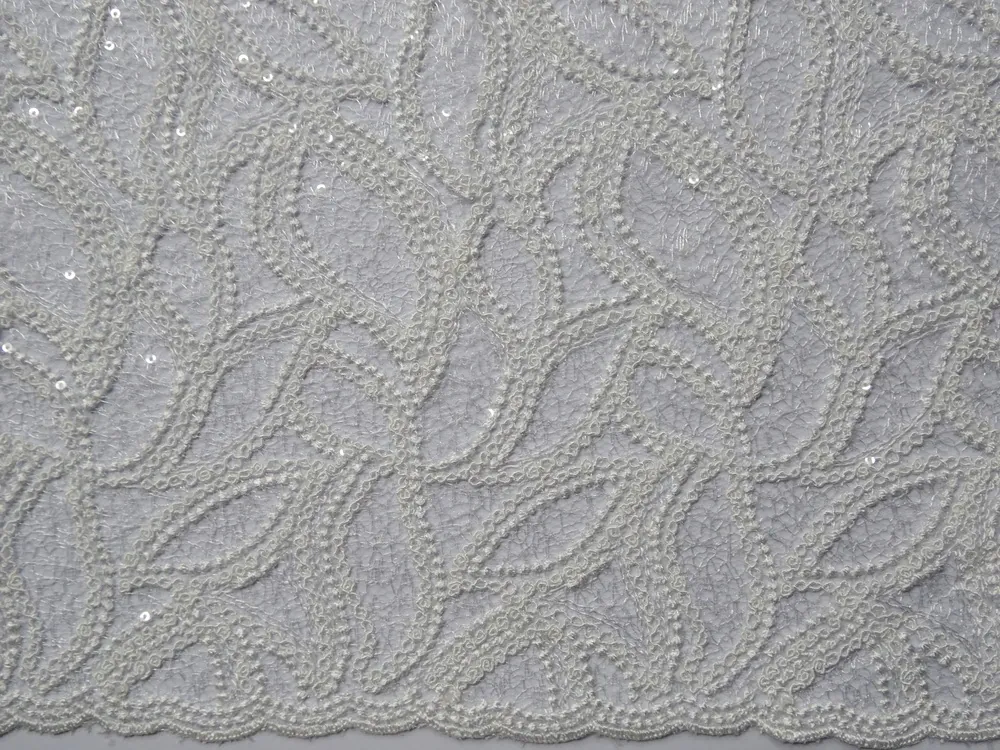 Krajka smotanová "slzička, flitre" 