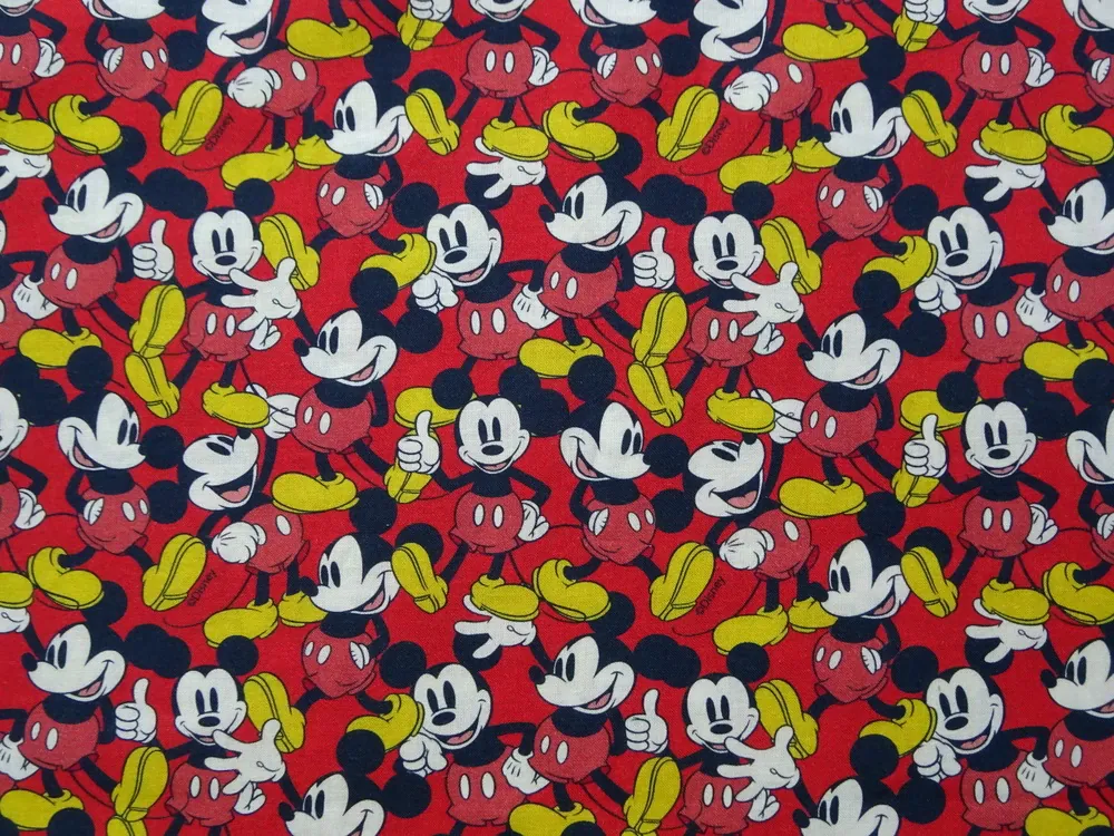 Bavlna červená "Mickey Mouse" - licencovaná