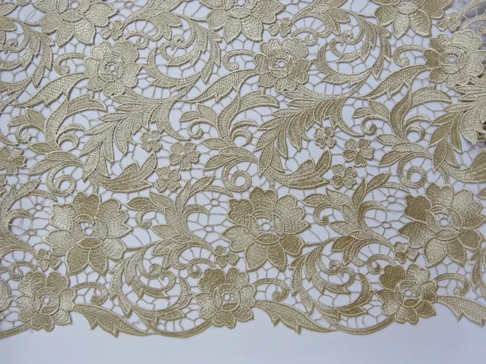 Krajka béžovo-zlatá "kvety" 