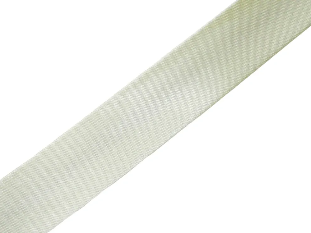 Šikmý prúžok saténový "maslový" - 15 mm