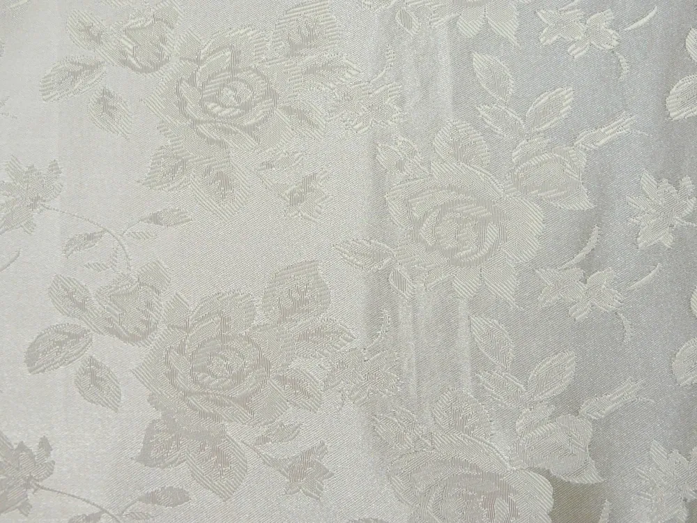 Brokát maslový "kvety s listami" 