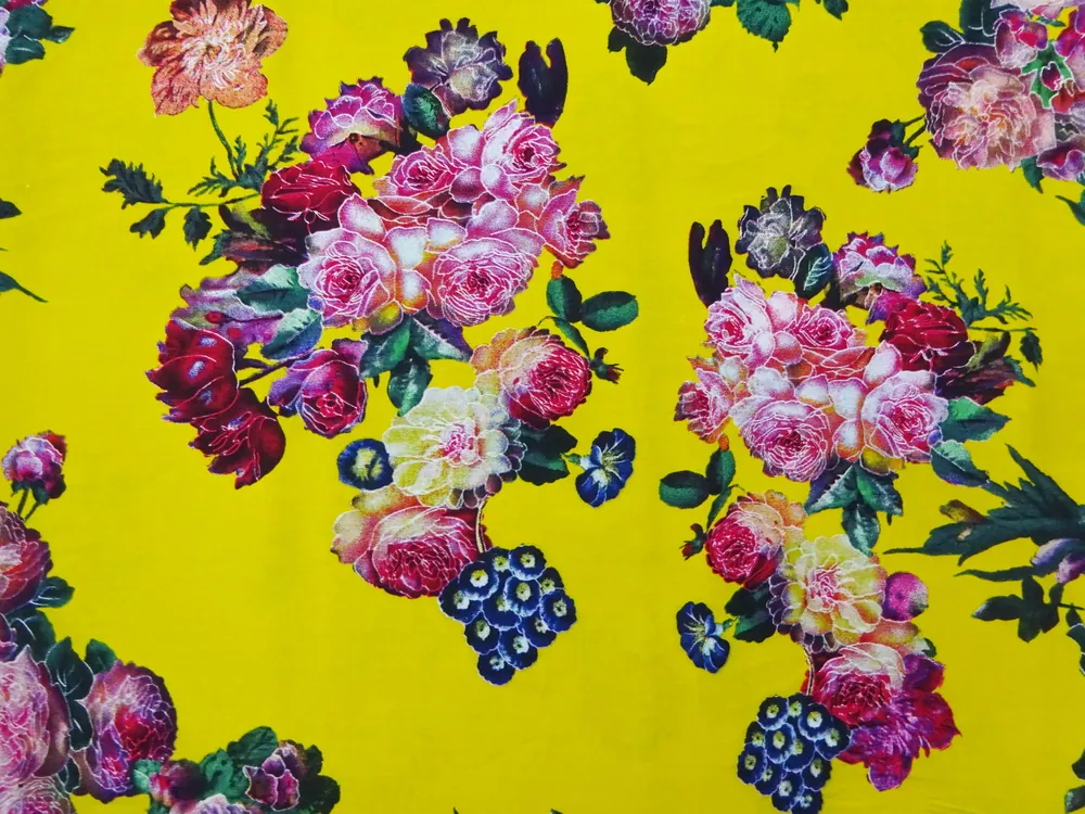 Šatovka žlto-okrová "kvety"