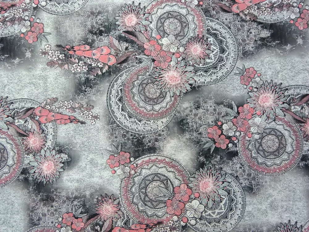 Šatovka Barbora smotanovo-sivá "kvety, mandala"