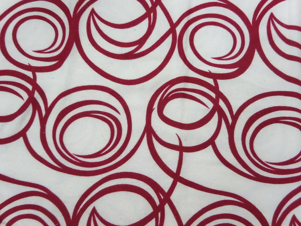 Flanel maslový "bordové kruhy" - zbytok 