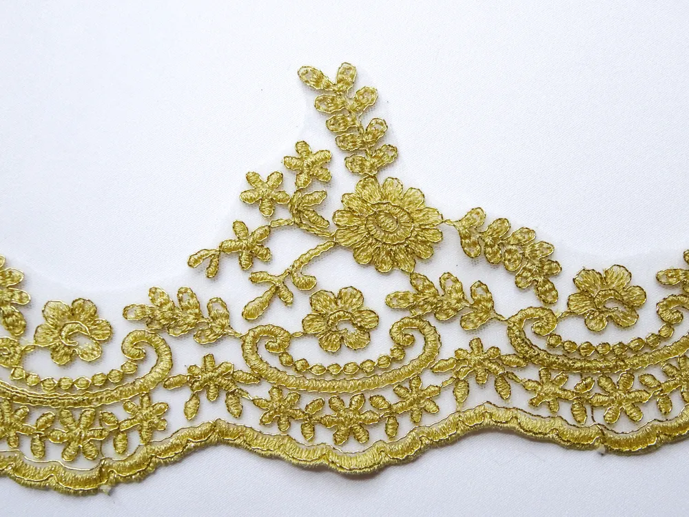 Čipka zlatá "kvety" - 2. akosť 
