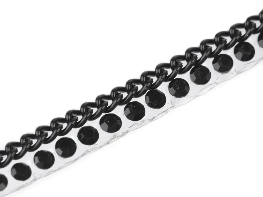 Borta nažehlovacia "čierne kamienky, retiazka" - 4 mm