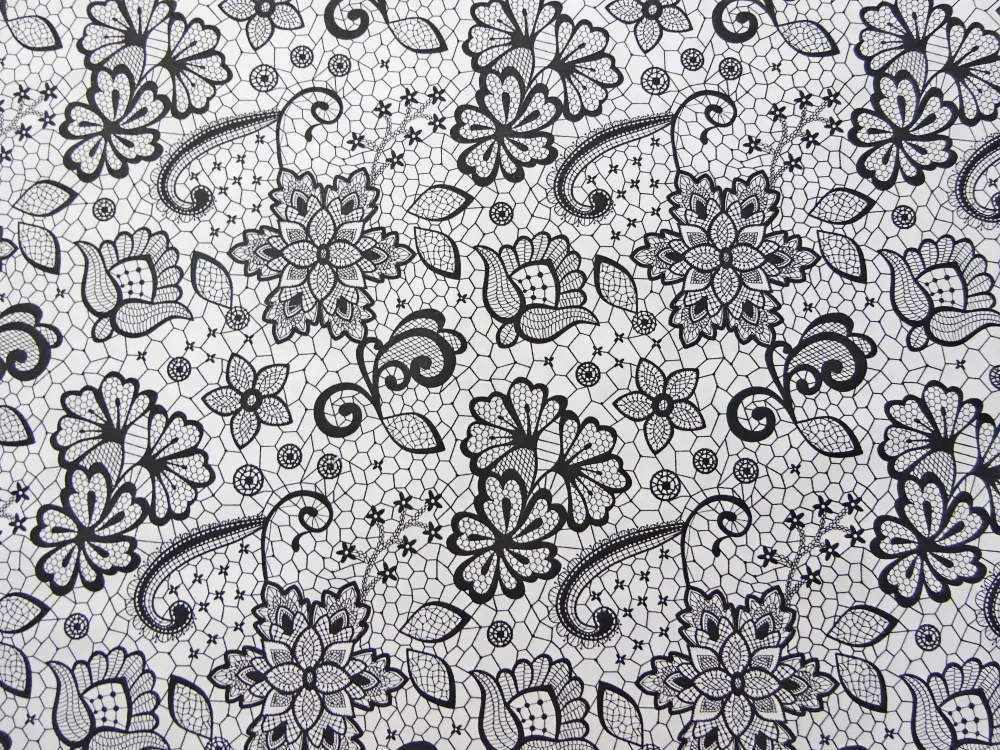 Bavlna biela "čierna krajka" 