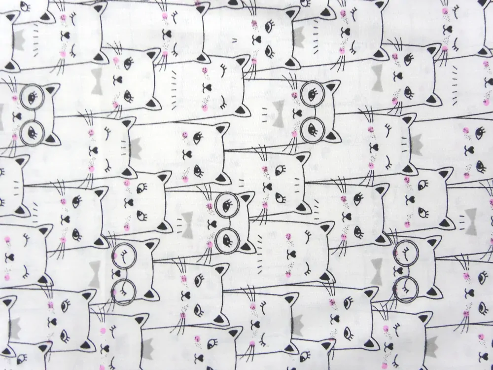 Bavlna biela "mačičky v kine" 