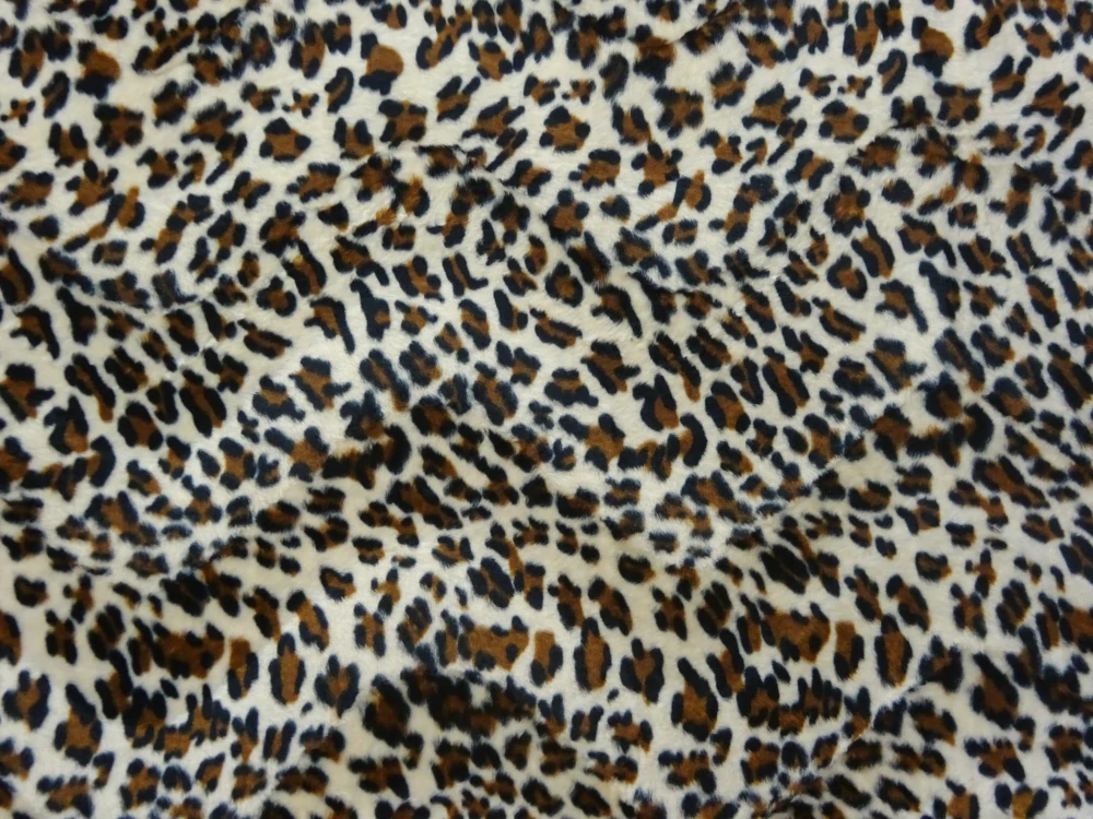 Kožušina béžová "leopard" - nízky vlas 