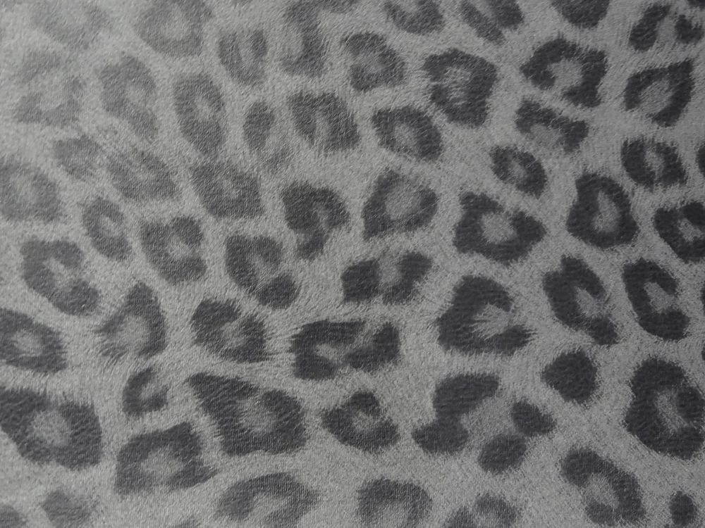 Úplet-imitácia jelenice sivý "leopard" 