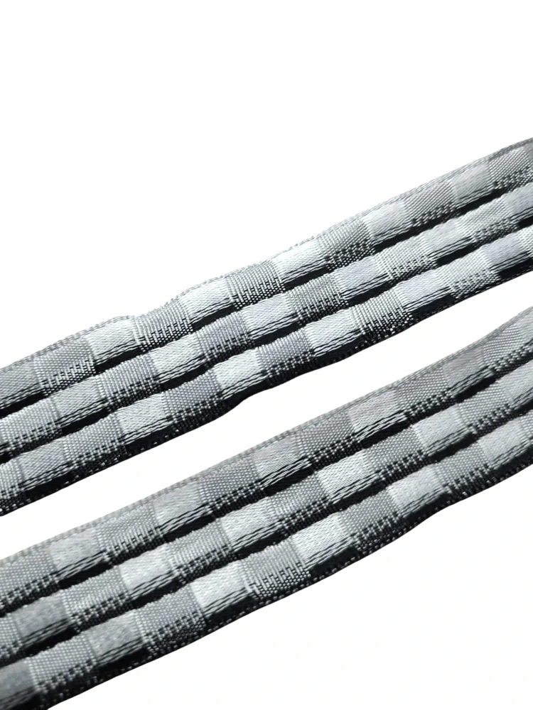 Stuha s drôtikom sivo-čierna "obdĺžniky" - 25 mm