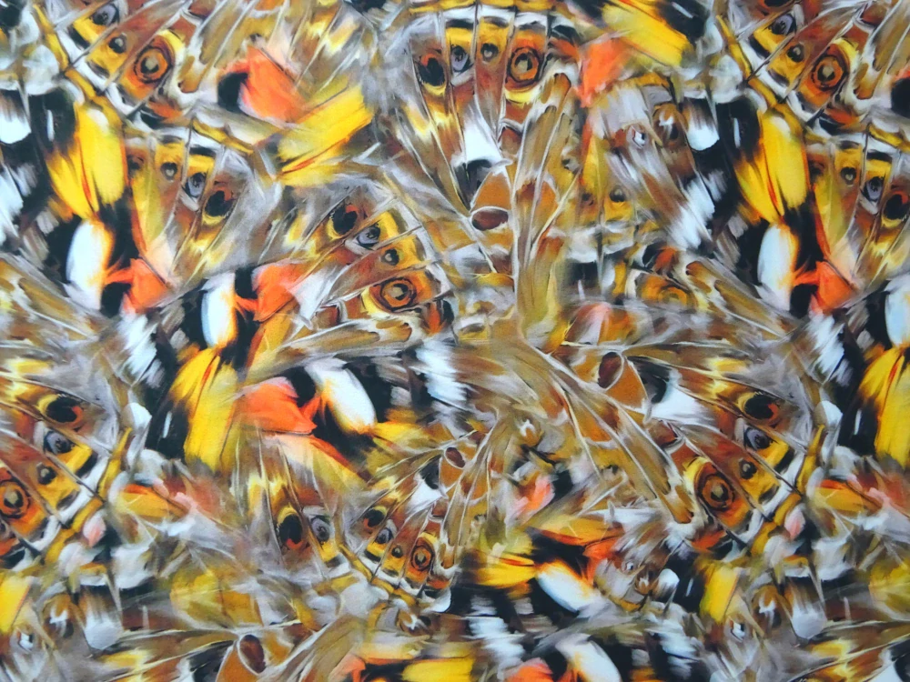 Úplet-imitácia jelenice žlto-hnedý "motýlie krídla" - Slovenská tlač 