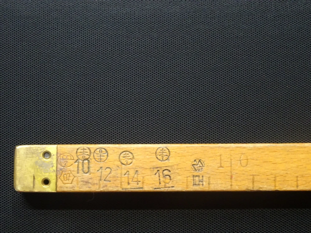 Podšívka Tivoli čierna "geometrický vzor" - talianska kolekcia 