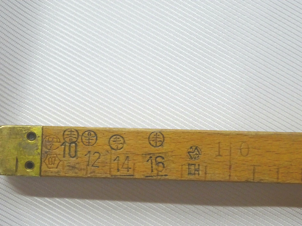 Podšívka Tivoli biela "pásik" - talianska kolekcia 